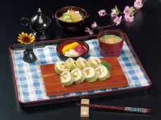 韩国菜香脆寿司图片