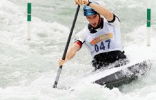 2008奥运会激流回旋单人划艇比赛图片