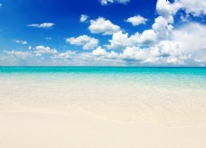 蓝色海滩风景图片