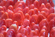 摆盘新鲜草莓图片