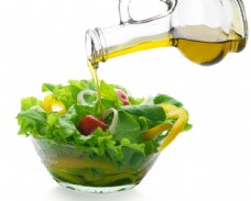 绿色蔬菜蔬菜中添加橄榄油图片