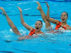 08北京奥运会花样游泳图片