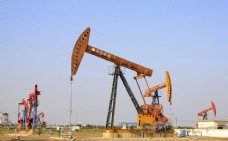 工业石油石油工业图片