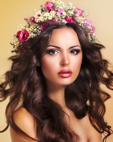 女人花头戴鲜花的性感女人图片