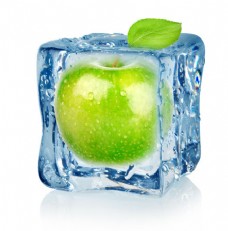 冰块里的苹果图片